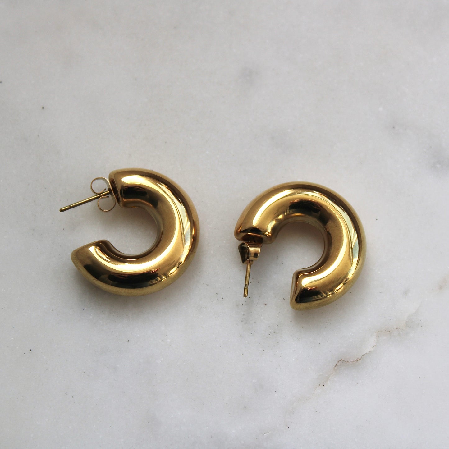 CHUNKY HOOPS - GOLD